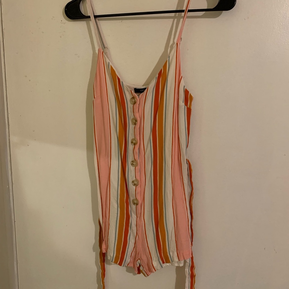 small forever 21 striped romper